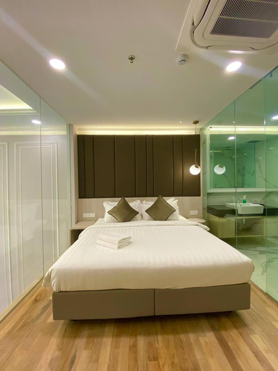 Aparthotel Societe By Bamboo Hospitality Kuala Lumpur Exterior foto